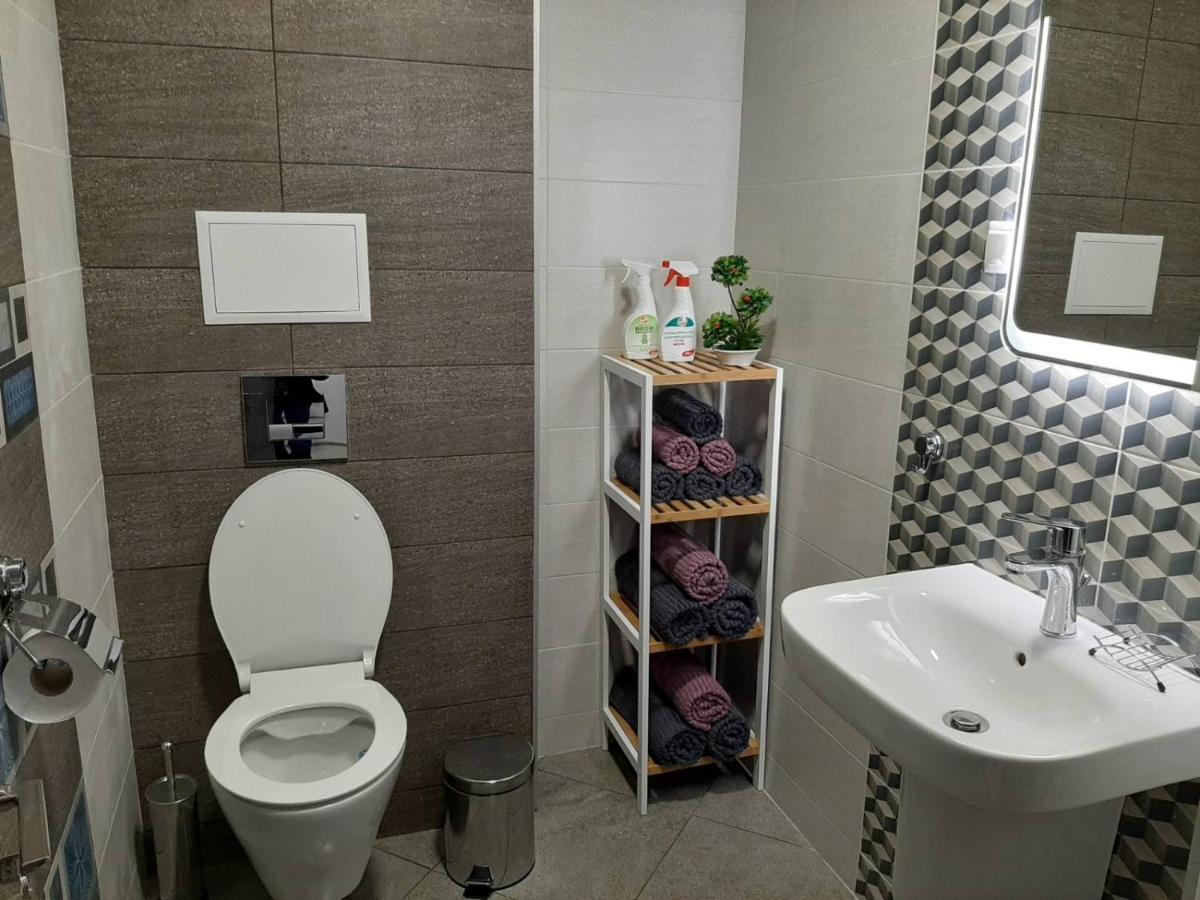 Апаратамент Deluxe1 Leilighet St. Konstantin og Helena Eksteriør bilde