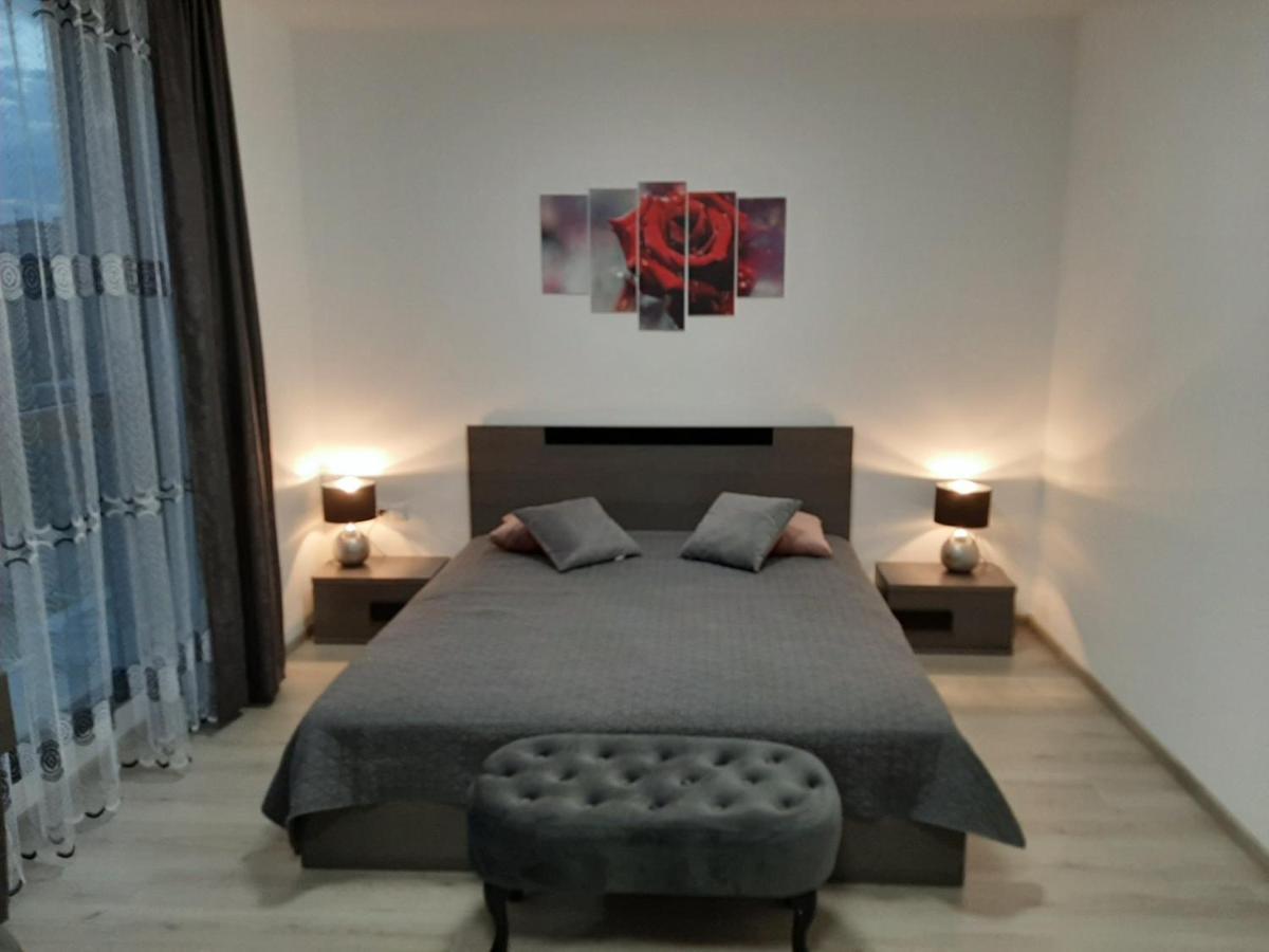 Апаратамент Deluxe1 Leilighet St. Konstantin og Helena Eksteriør bilde